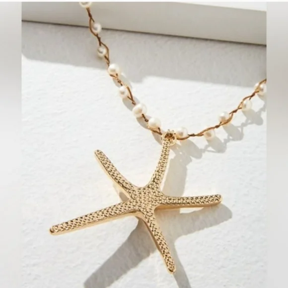 Tommy Bahama Gold Starfish Necklace - Picture 5 of 5